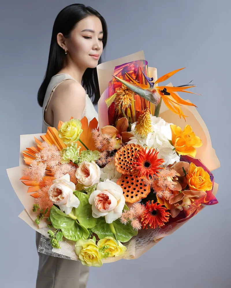 Lacy Bird studio archive